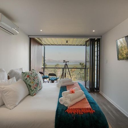 Mister C Bed & Breakfast Hartbeespoort Exterior photo