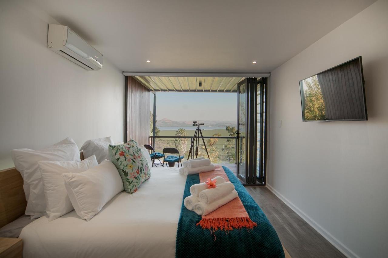 Mister C Bed & Breakfast Hartbeespoort Exterior photo